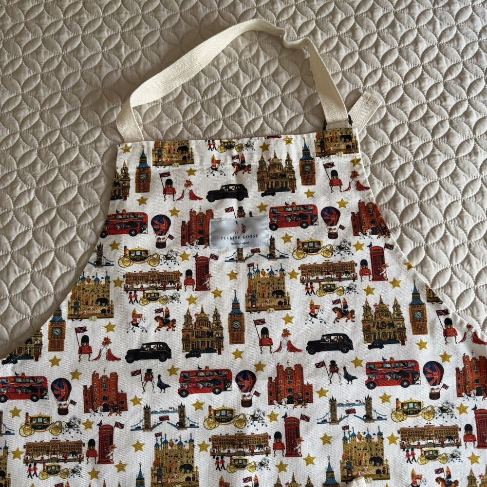 London Print Cotton Apron Peckish Goose brand Made in the UK Unisex